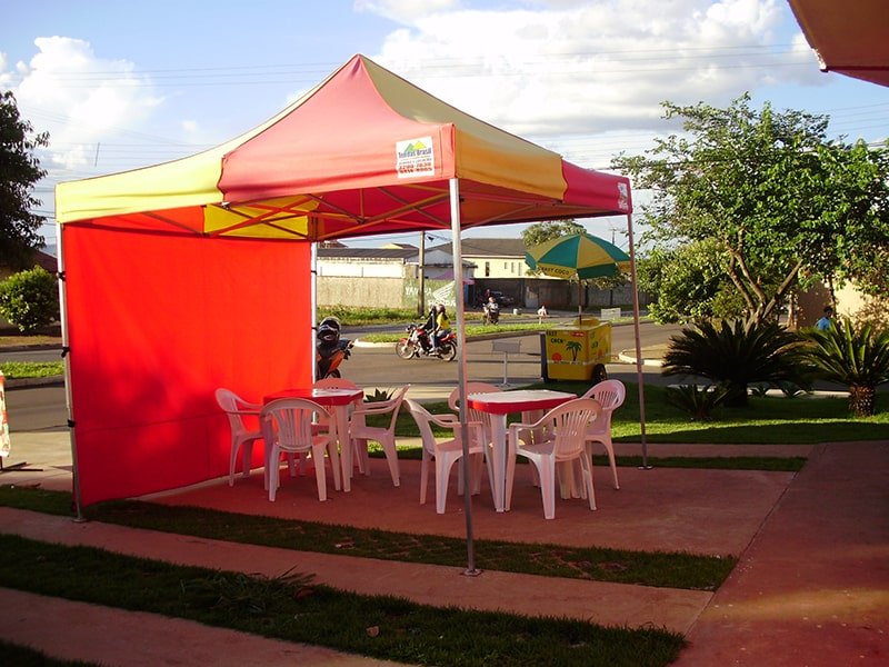Tenda Sanfonada em Ação de MKT